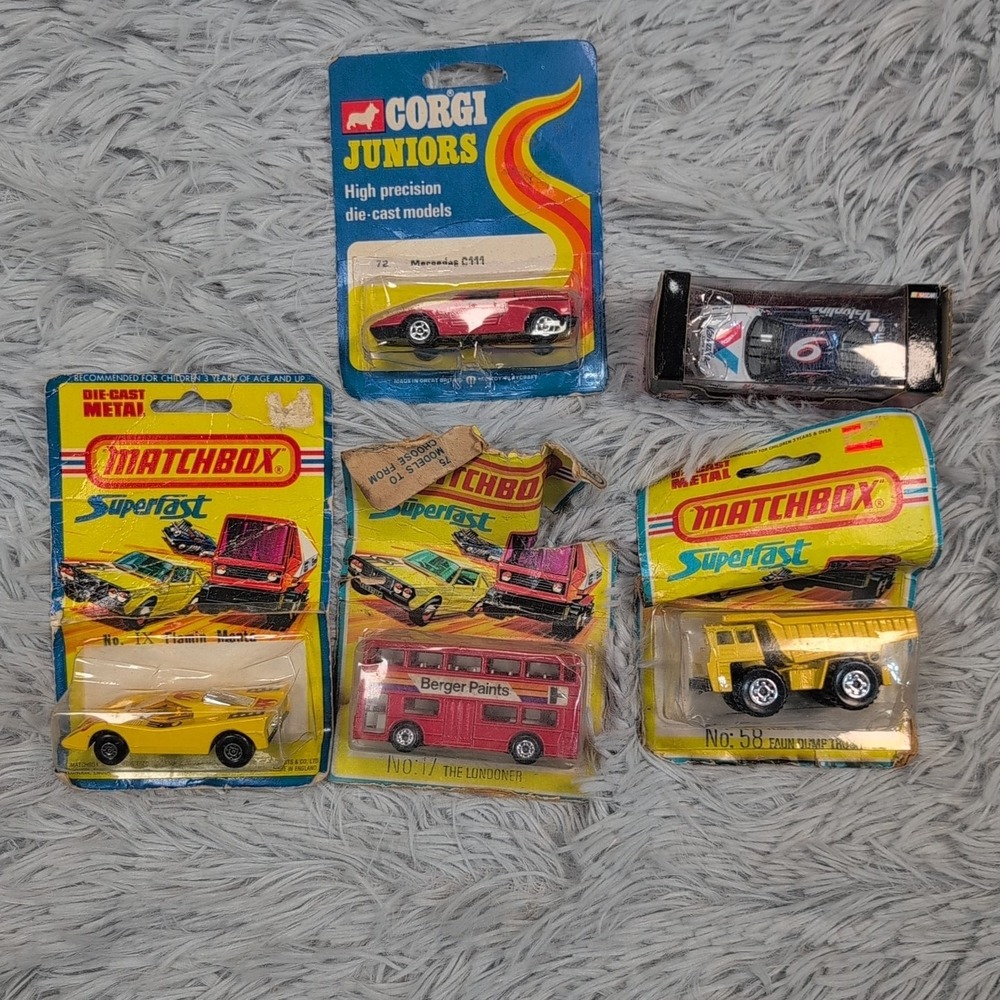 Vintage Matchbox Car‎ Die Cast Corgi Juniors Lot Of 5 Londoner Mercedes Truck